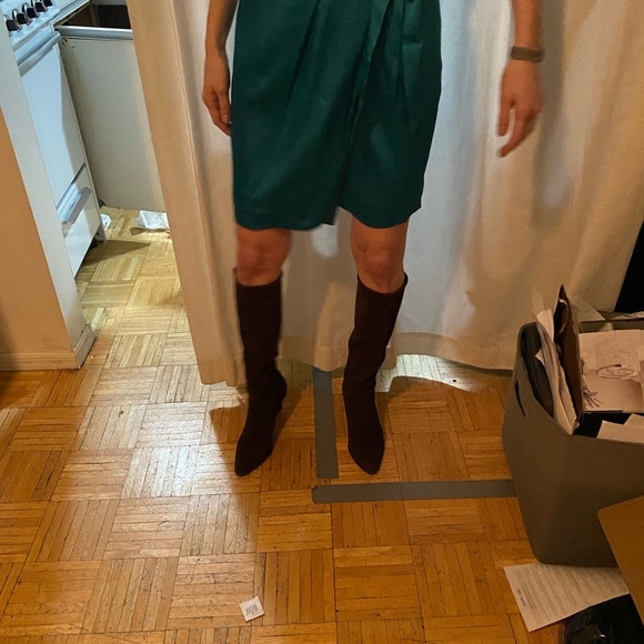 Knee high suede boots - Similar to stuart weitzman - Picture 1 of 9